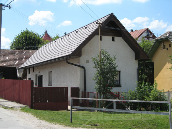 Škridľová strecha rodinného domu Bramac – Strechask